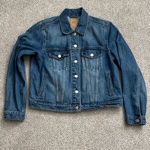 GAP Light Blue Denim Trucker Jacket